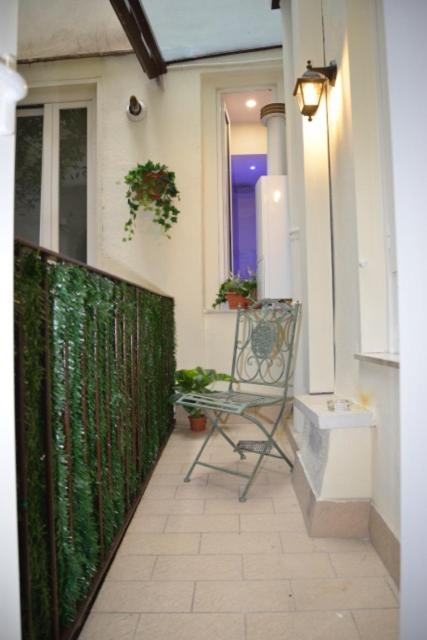Fidia Palace Flavia'S Apartment Colosseo Rome Exterior photo