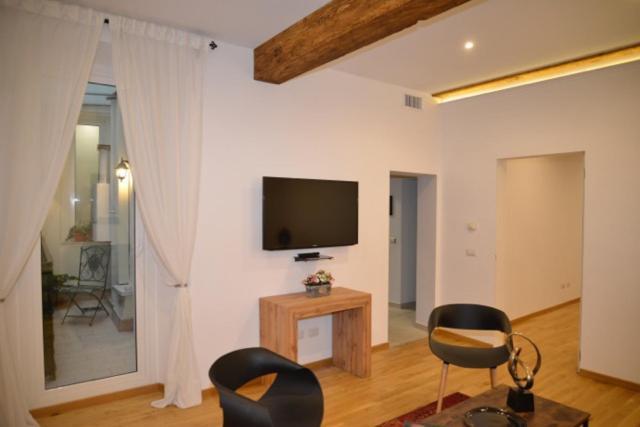 Fidia Palace Flavia'S Apartment Colosseo Rome Exterior photo